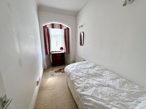 Photo 8- click for photo gallery